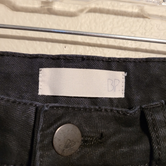 BP Distressed Black Jeans - Picture 7 of 10